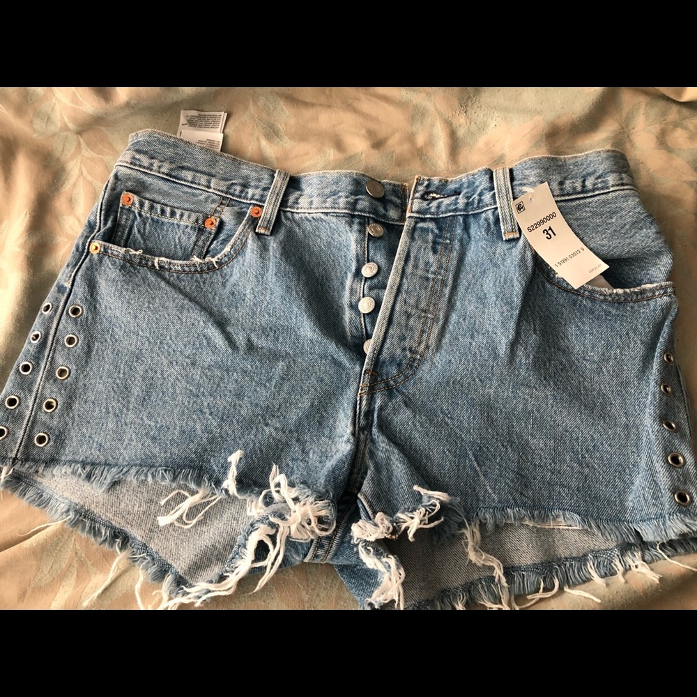 LEVI’S High Waisted Jean Shorts